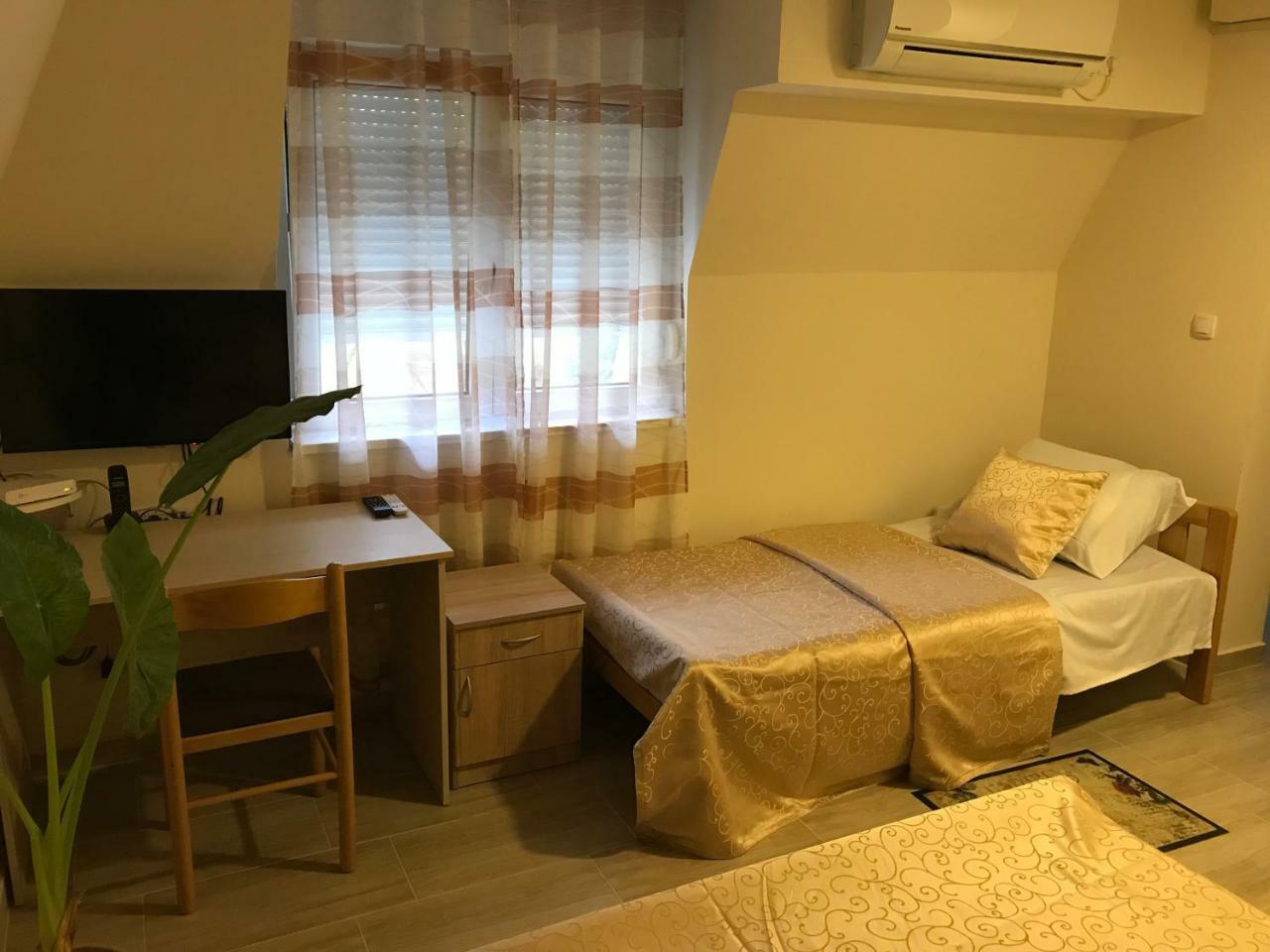 Fruskogorska Terasa Apartment Novi Sad Ngoại thất bức ảnh