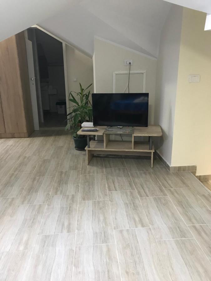 Fruskogorska Terasa Apartment Novi Sad Ngoại thất bức ảnh